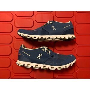 On Cloud 5 Shoes Womens Size 9.5 Blue White Comfort Gym Running Sneakers EUC